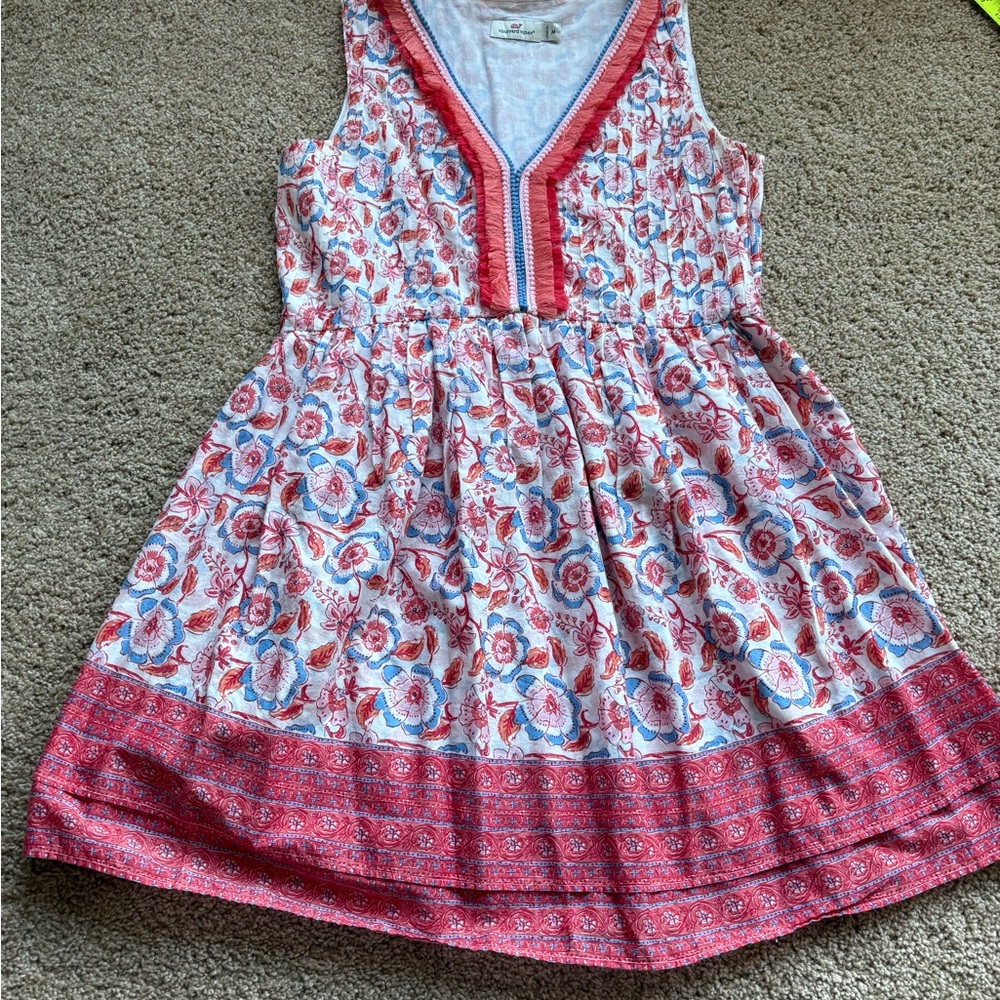 Vineyard Vines Frangipani Floral Pintuck Dress. Medium